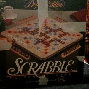 1989 MB Scrabble board w/ rotating base.